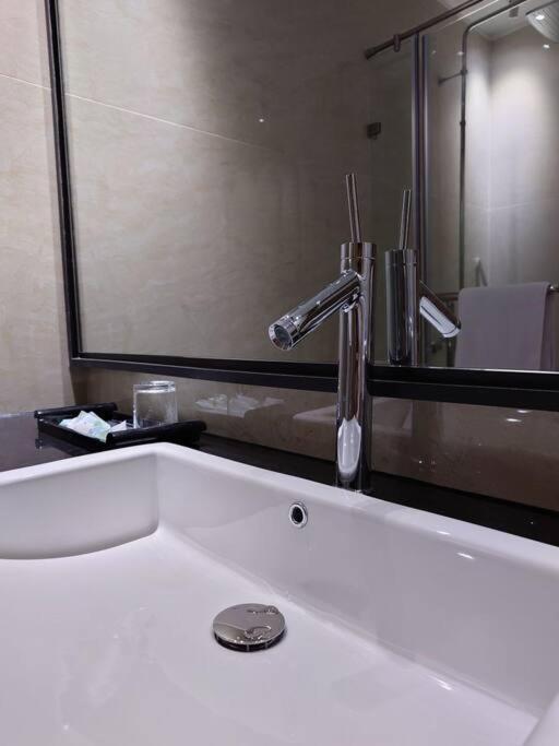 The Rixx Premium Apartment Ho Chi Minh City Exterior photo